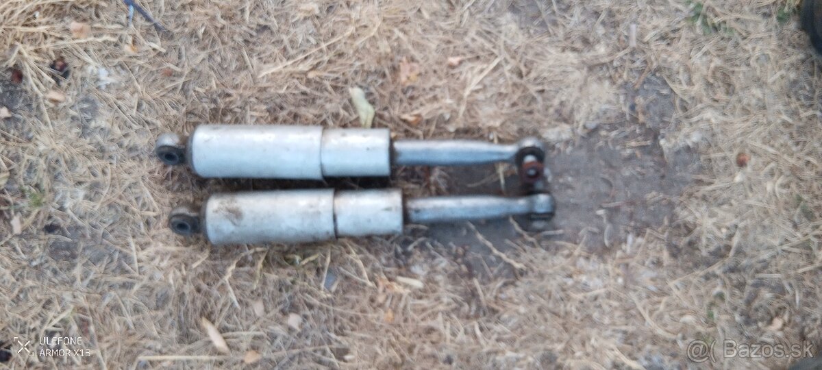 Štadión 22 zadné tlmiče - 2