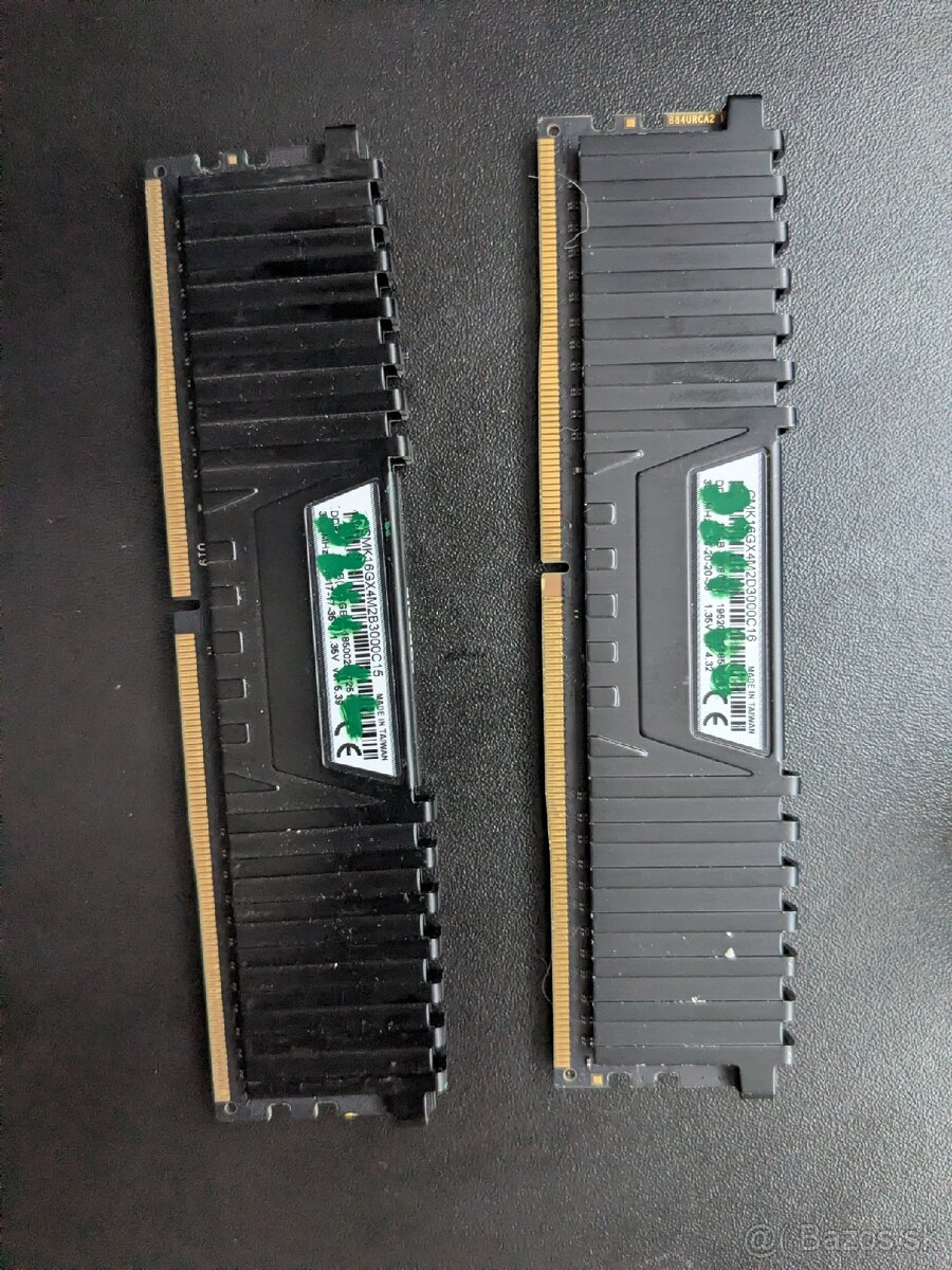 Predám 16GB RAM DDR4 (2x8GB) - 2