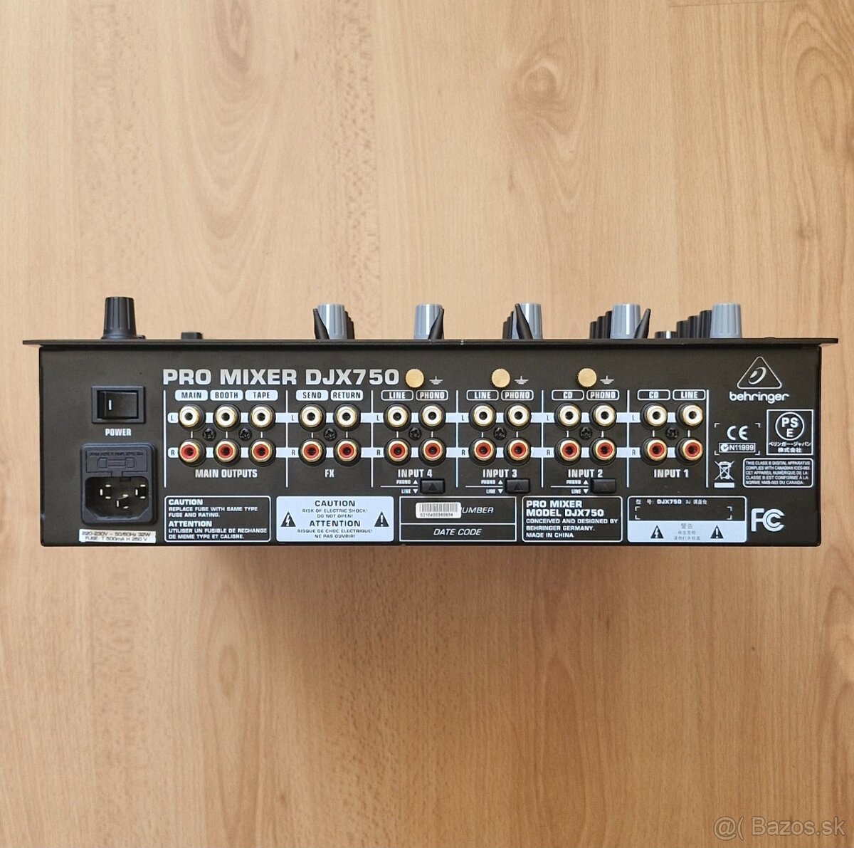 DJ Mix Behringer DJX750 - 2