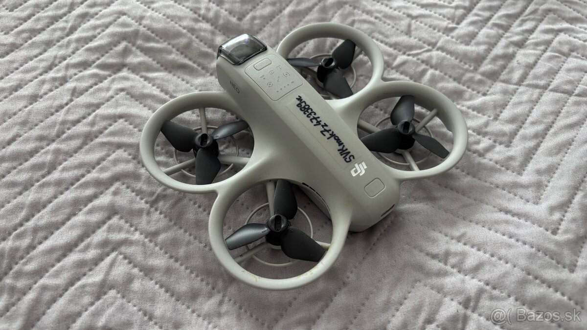 DJI Neo Motion Fly More Combo - 2