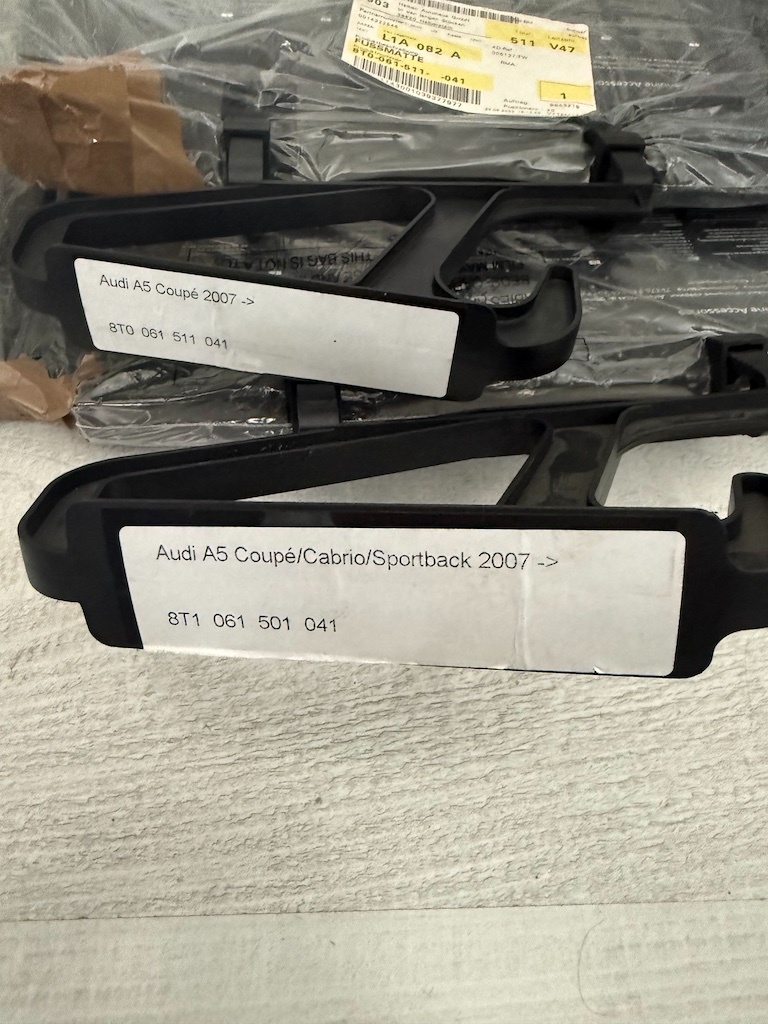 AUDI A5 (8T/8F) rohoze / koberce orig. nove - 2