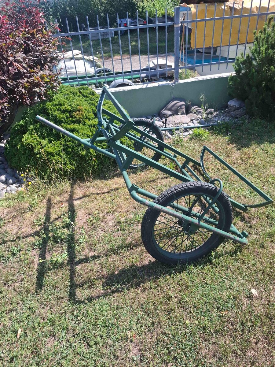 Ručný vozík dvojkolesový. - 2