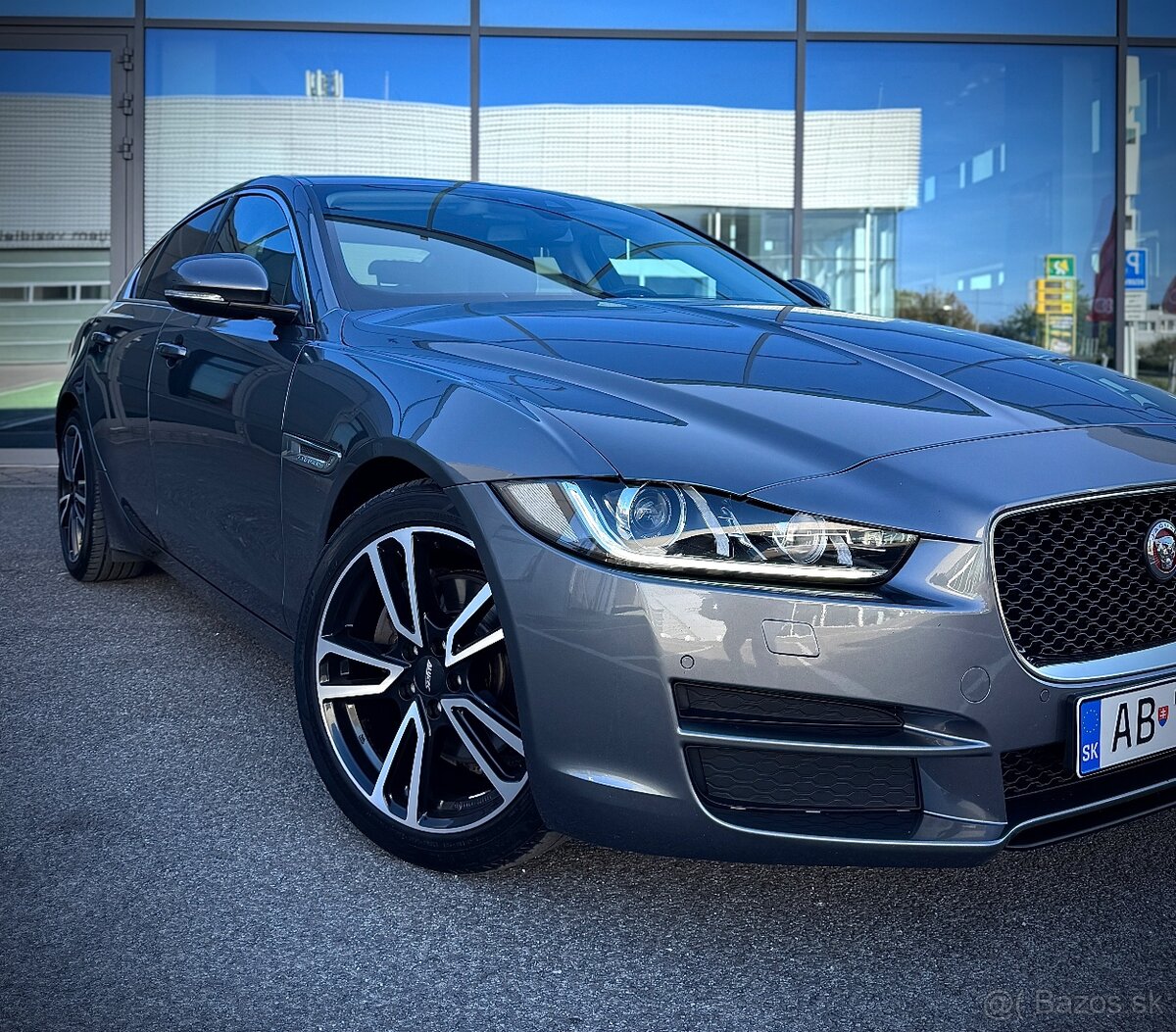 JAGUAR XE 2.0 D PRESTIGE - 2