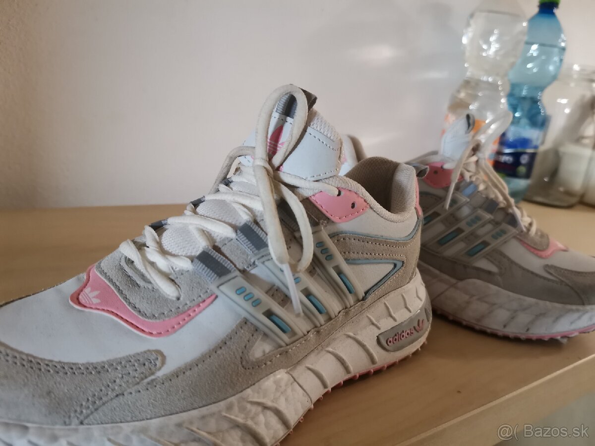 Adidas c38 - 2