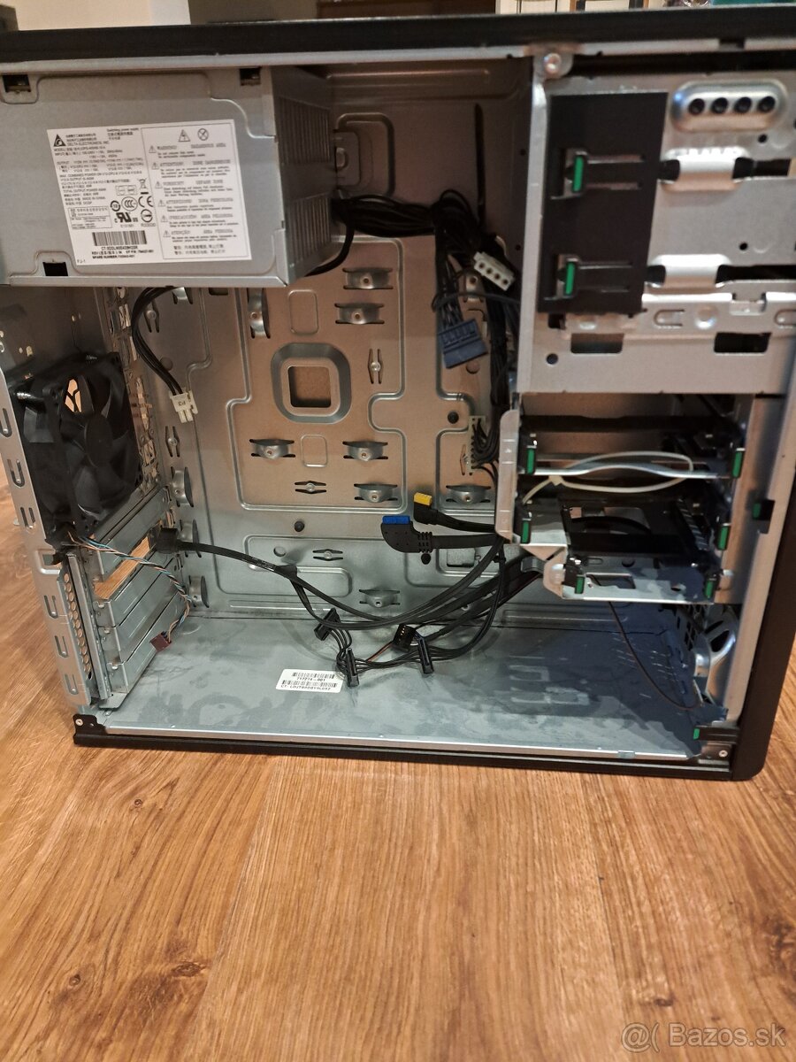 PC skrinka + 400W zdroj + DVDRW - 2