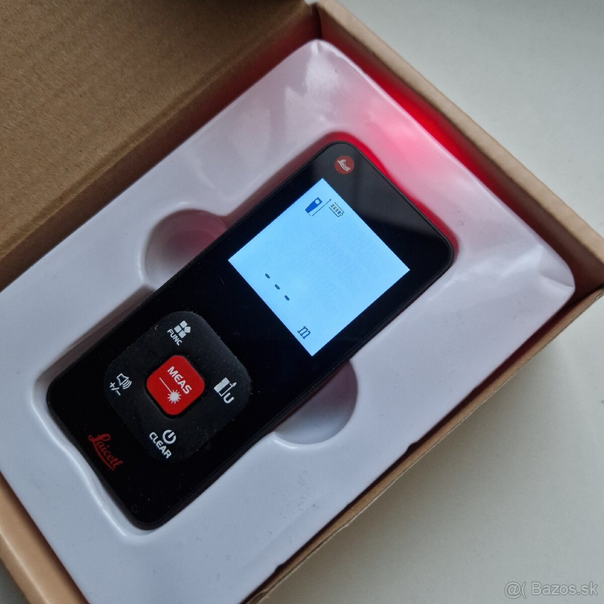 Laserový merač vzdialenosti do 50 m - 2