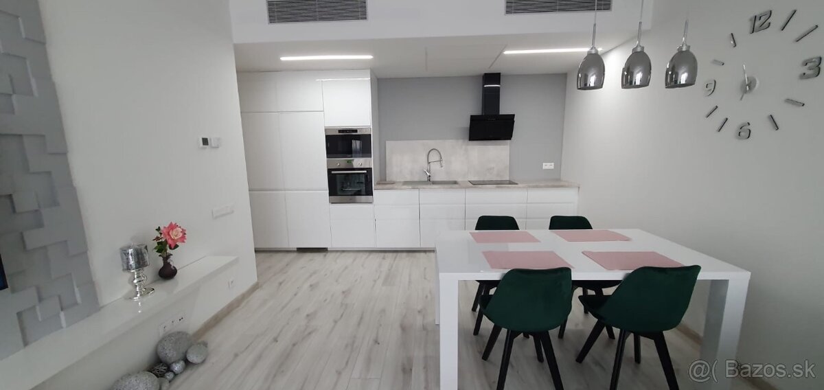 Prenájom moderného a štýlového 2-izbového bytu v Sky Parku - 2