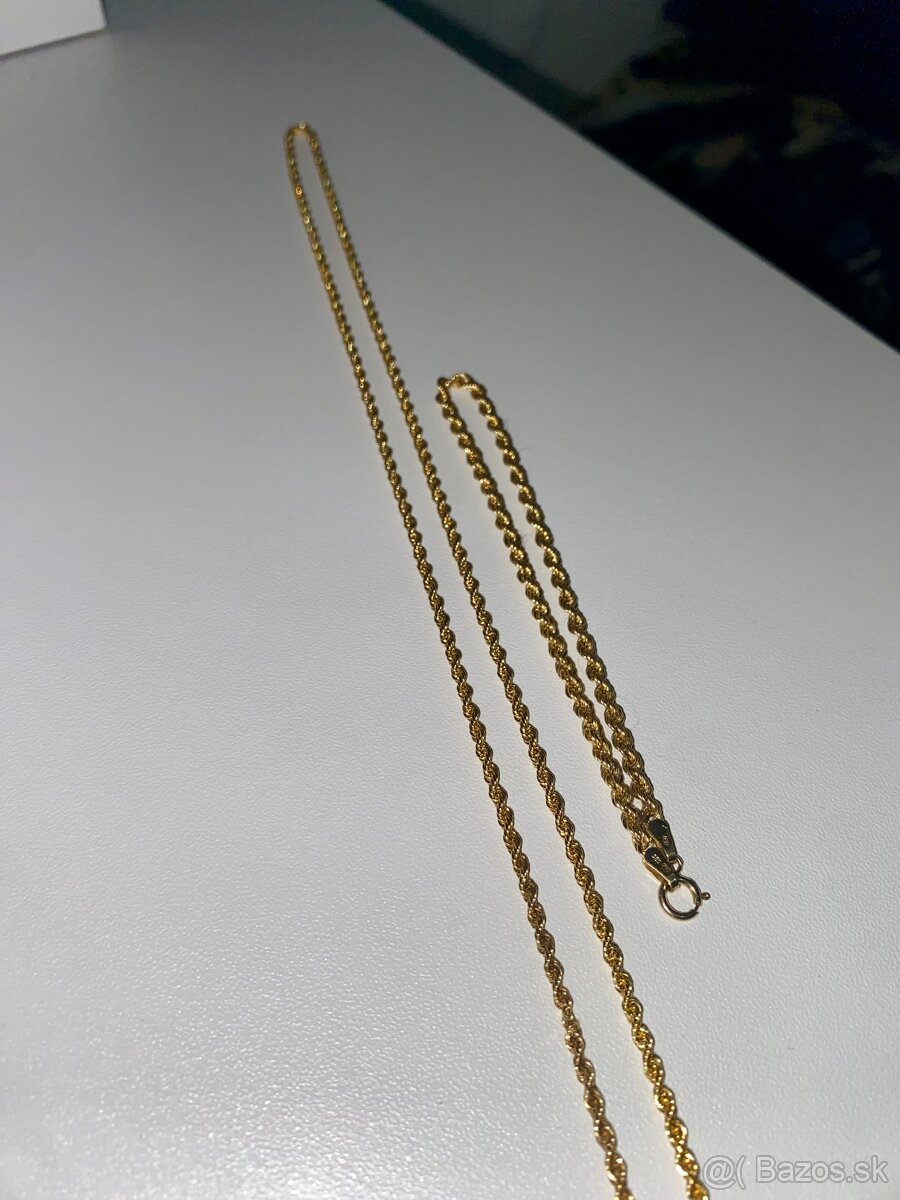 zlatý náramok a náhrdelník - 2