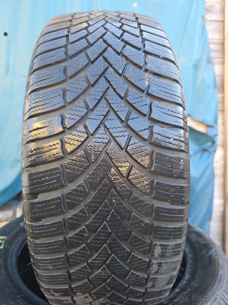 Ponúkame 4 zimné pneumatiky Bridgestone Blizzak 215/55 R18 - 2