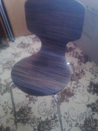 STOL A INÝ NÁBYTOK - 2