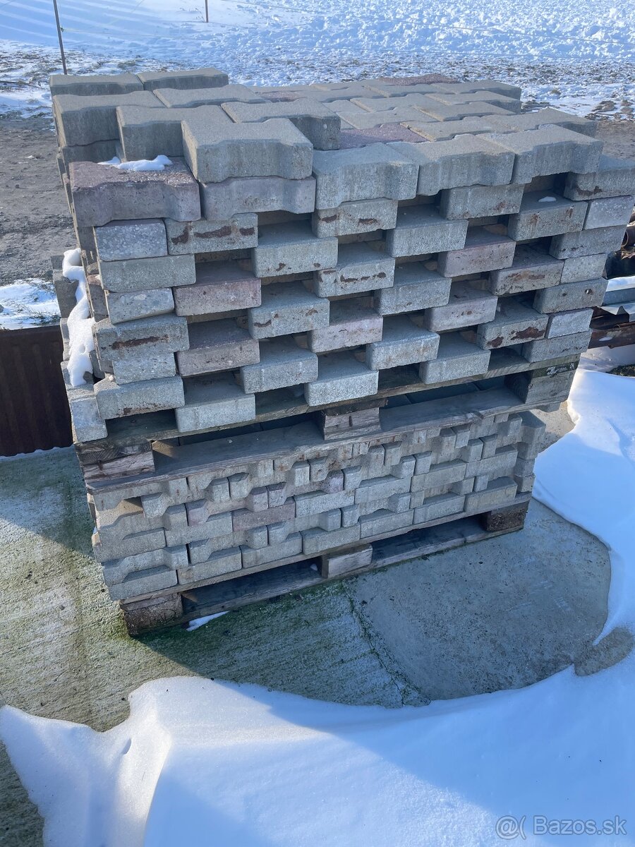 Zamkova dlažba 6cm - 2