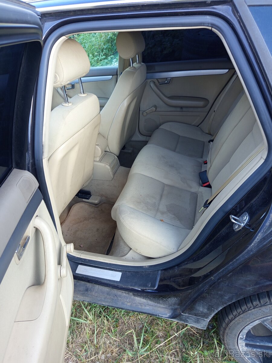 Sedačky Audi A4B7 2007 avant - 2