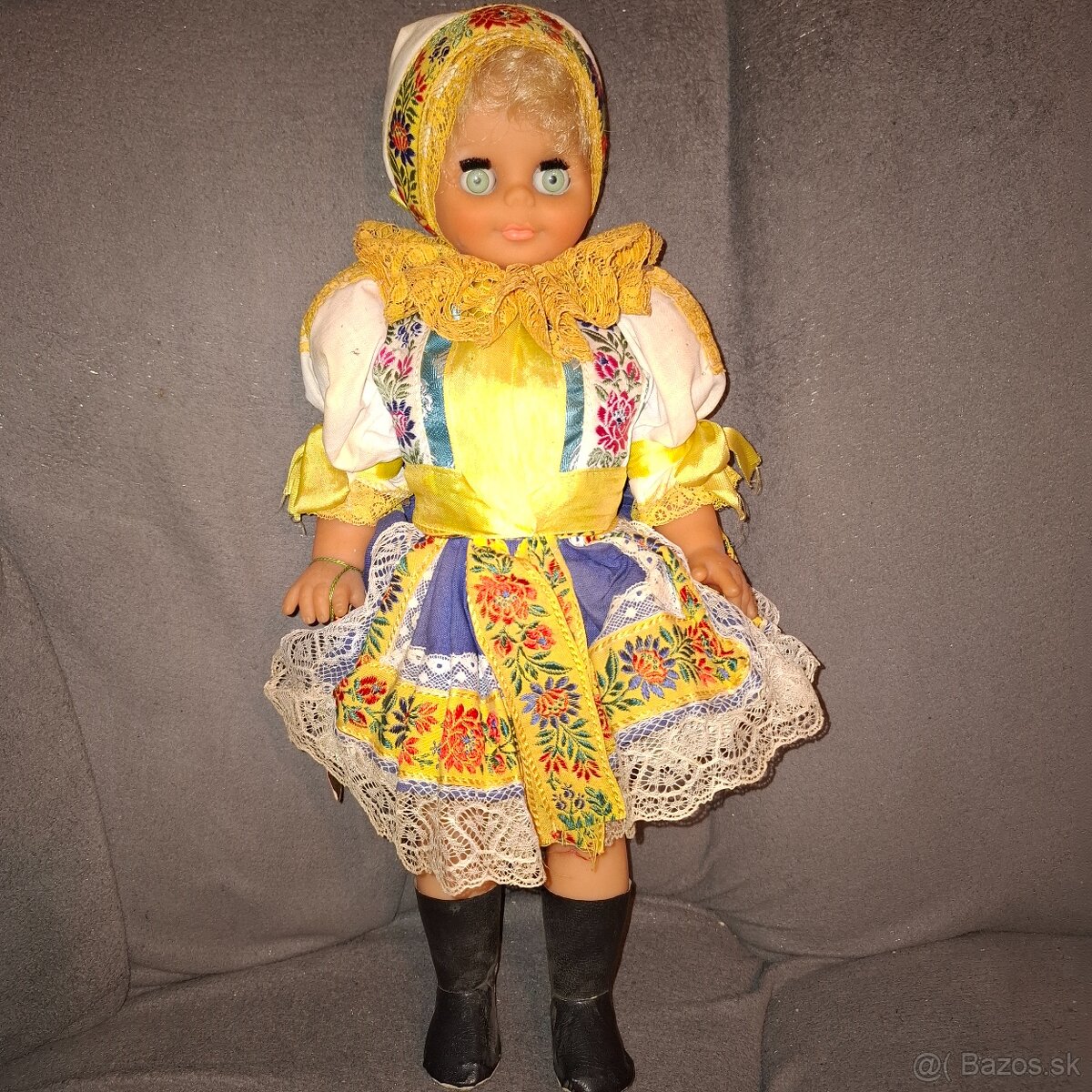 1.,6.foto REZERVE. Stare krojovane babiky - 2