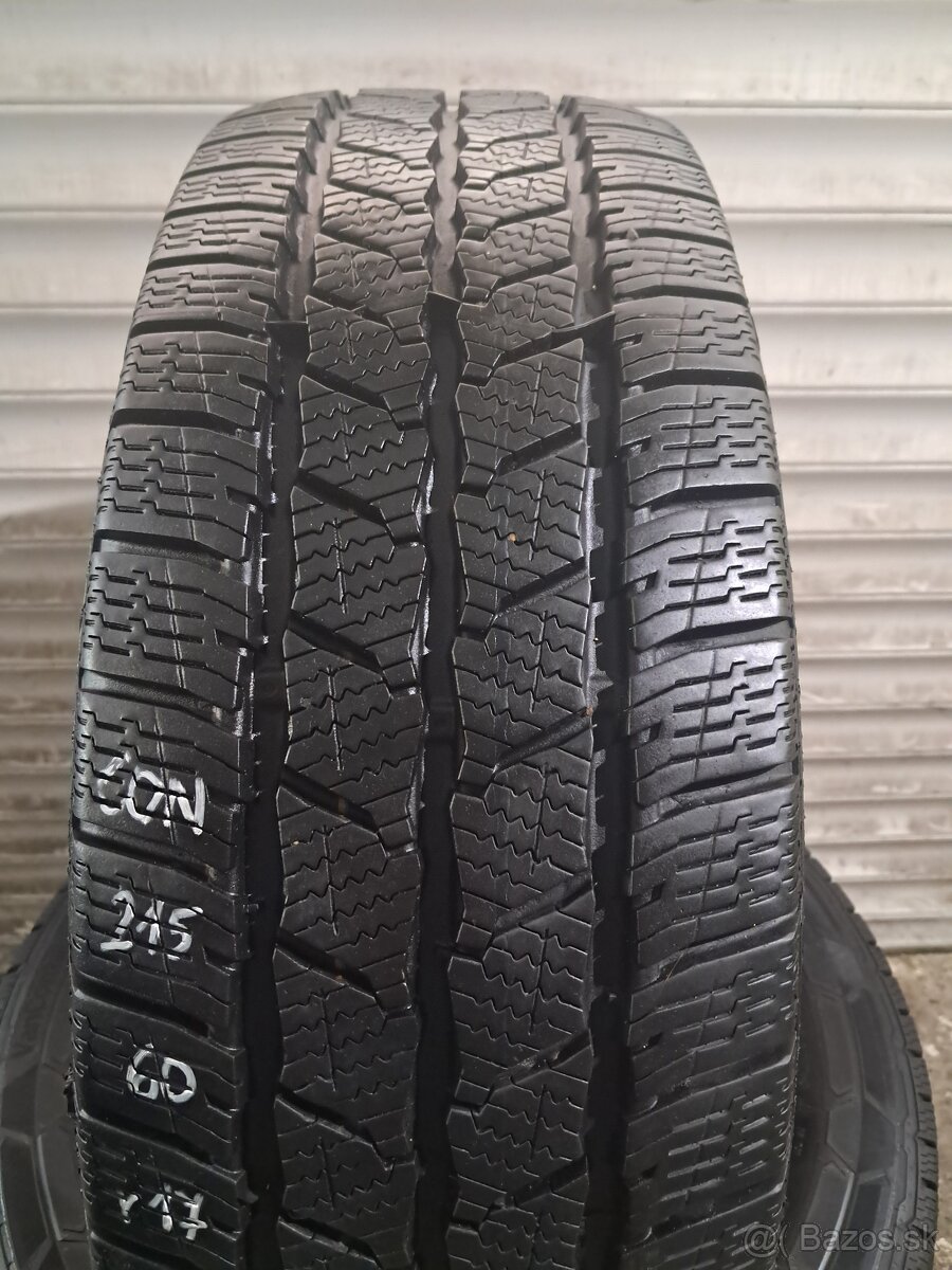 Continental zimné 215/60/R17 C - 2