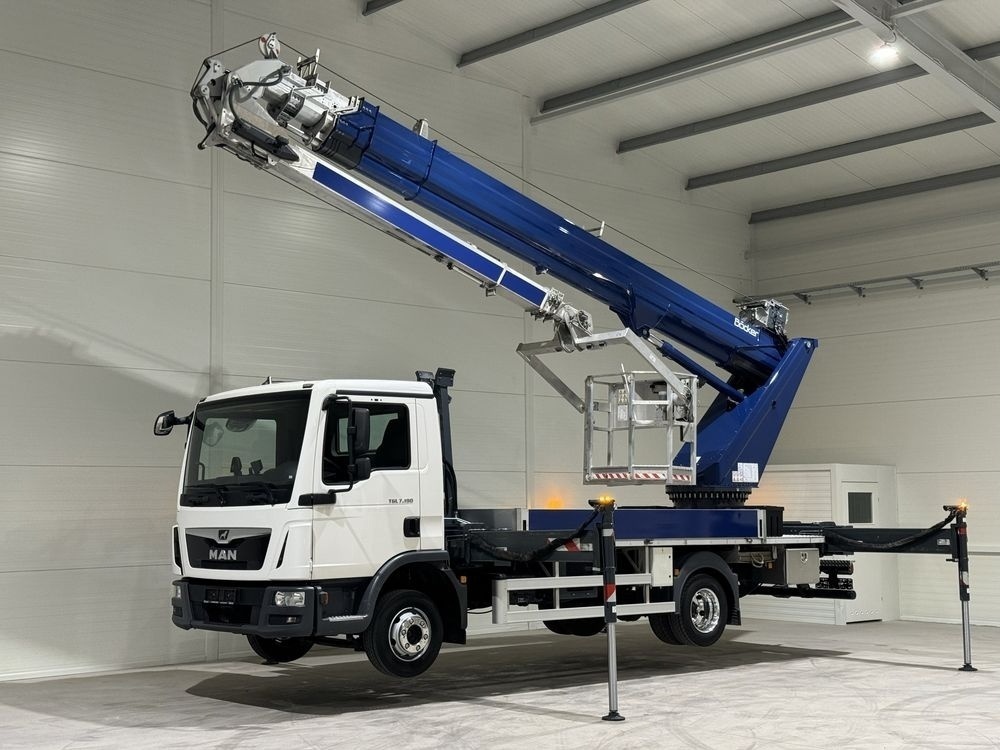 Autožeriav a plošina 2v1 - 37m/4000kg - MAN - 2