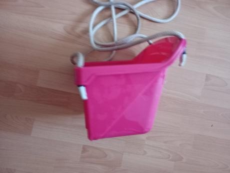 Plastová hojdačka - 2