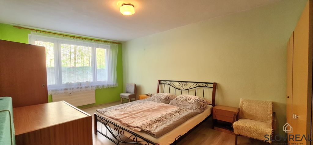 SLOVREAL - na predaj 2i byt Levice, 65m2 - 2