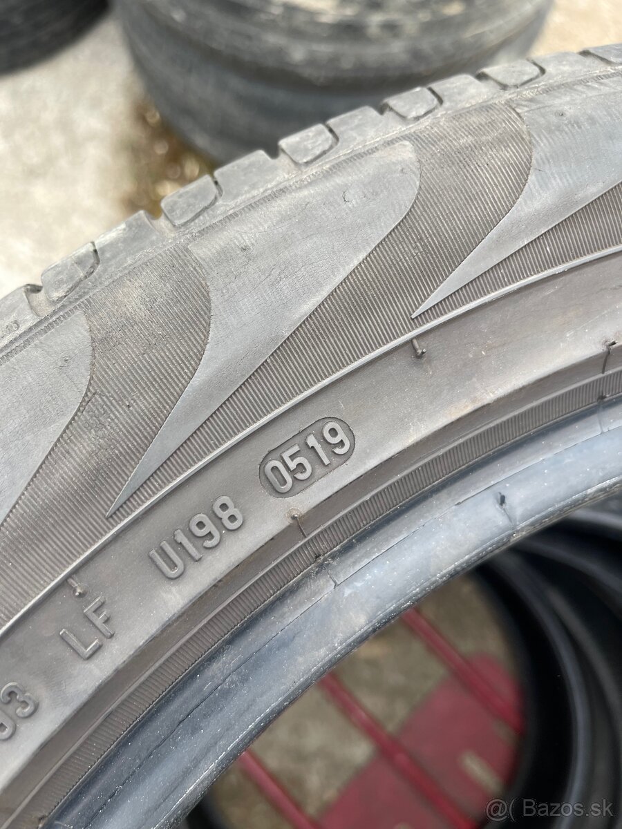Letne 235/50r19 - 2