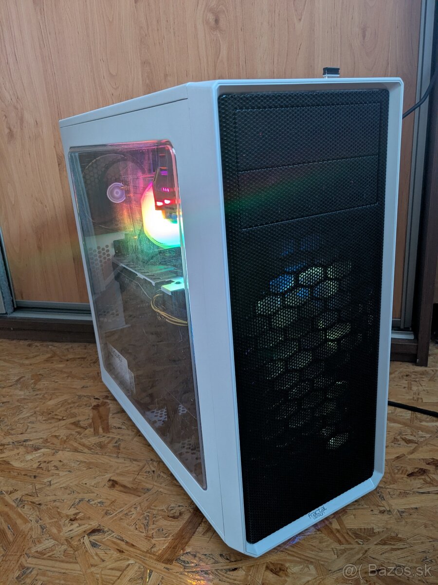PC Ryzen 3600, 16GB RAM, RX 570 - 2