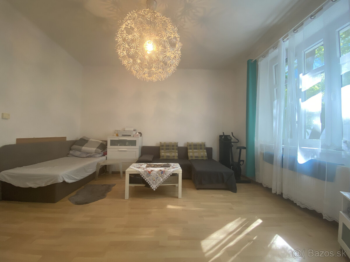 Len u nás v ponuke: Predaj 2 izbového bytu na Šumavskej ulic - 2