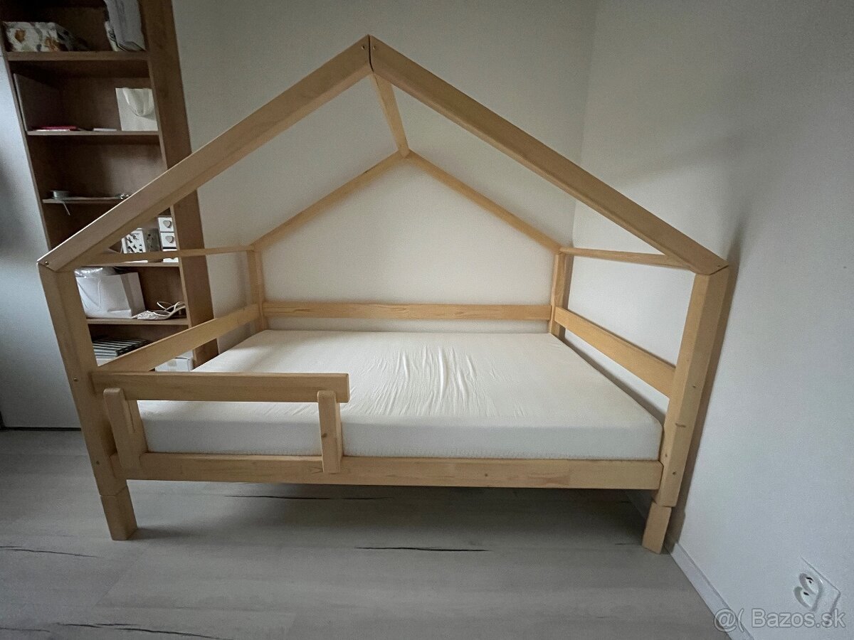 Detska postel so strieskou - 2