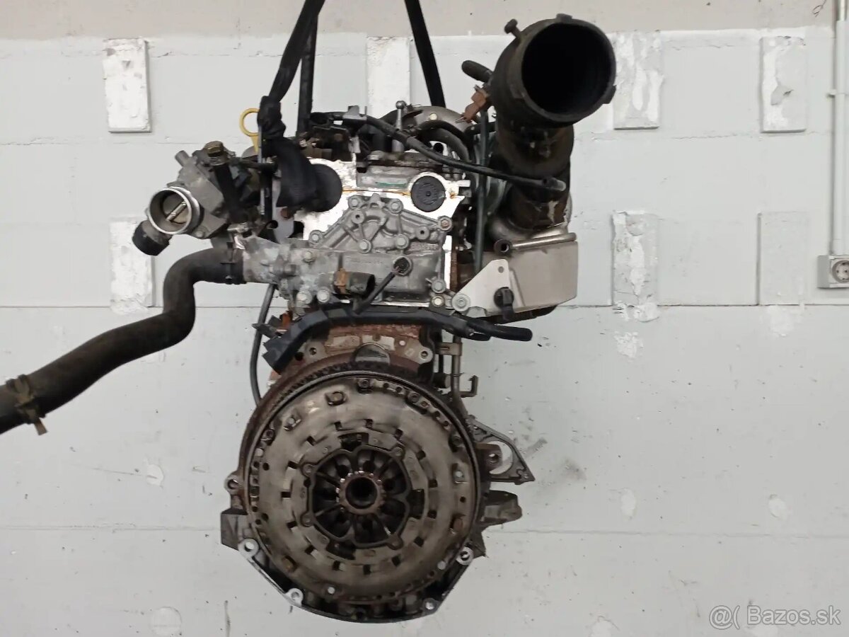 Rozpredám motor F4R turbo - 2