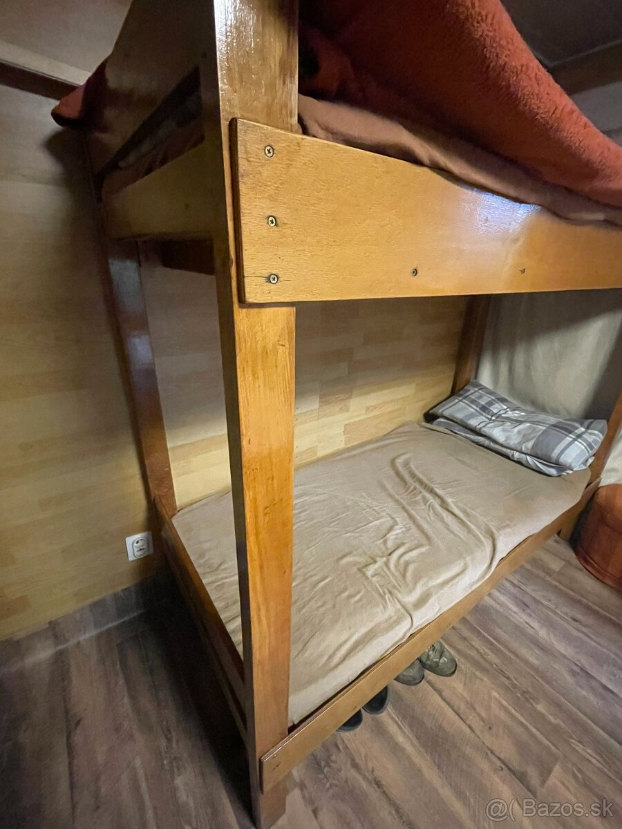 Poschodová posteľ z masívu - 2