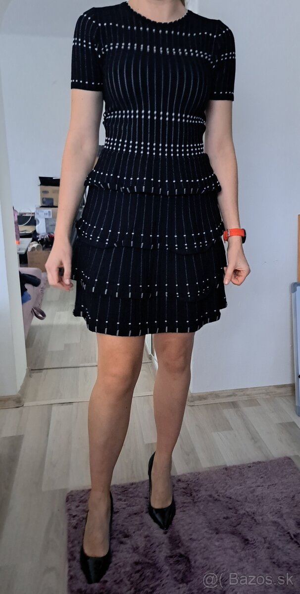 Dámske čierne šaty - 2