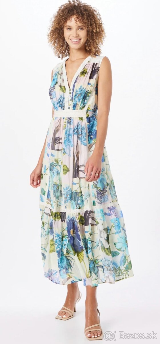 Nádherné bavlnené šaty s čipkou - 2