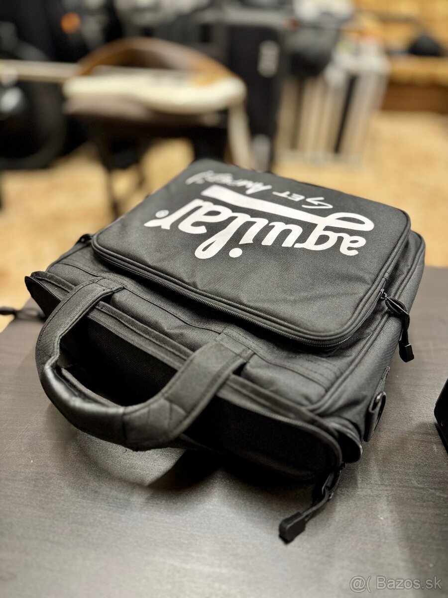 Aguilar tonehammer 700 + original cover - 2