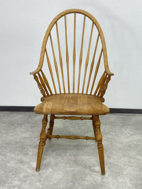 elegantné Windsorské kreslo - 2