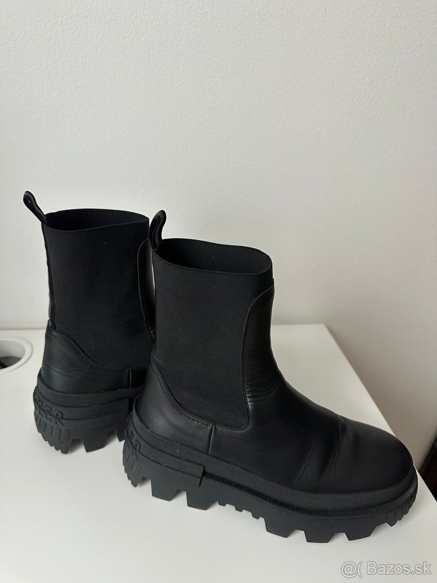 Pánske čižmy Moncler - 2