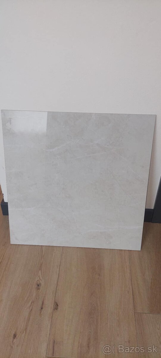 Lesklá gresova dlažba CREAM 60x60cm - 2