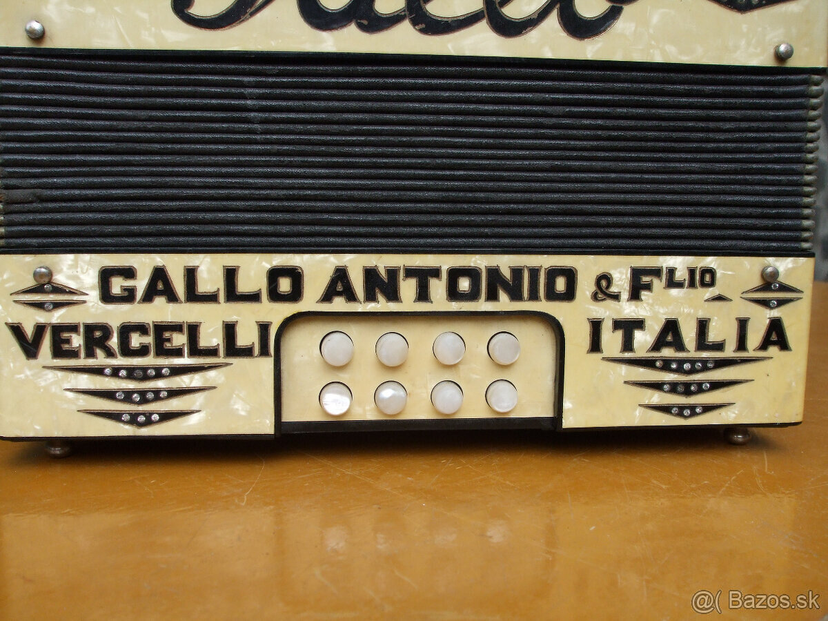 Akordeón GALLO Antonio.. - 2