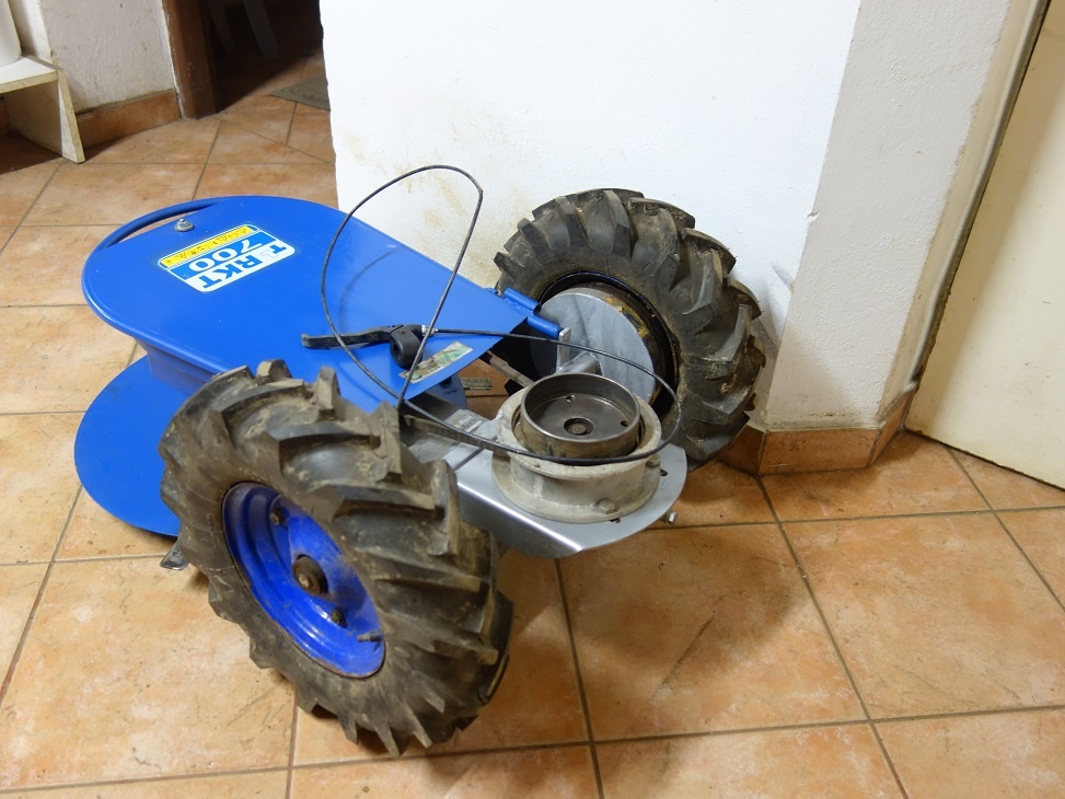 Bubnová kosačka Agzat - 2