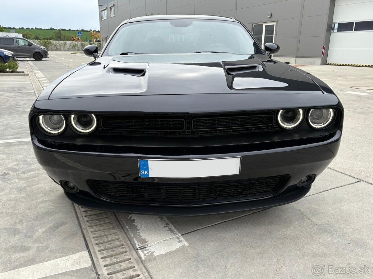 Dodge Challenger 3.6 V6 8st. Automat - 2