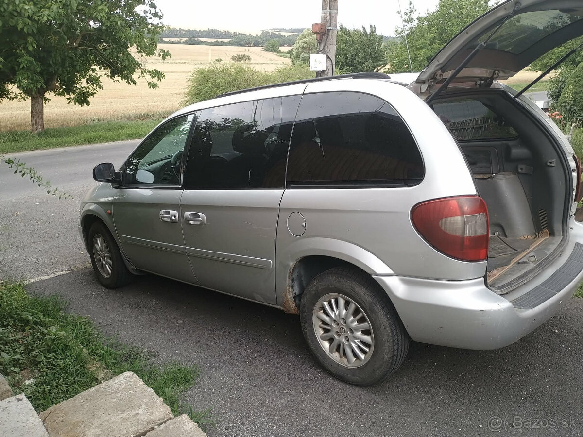 Chrysler Voyager 2,8 D - 2