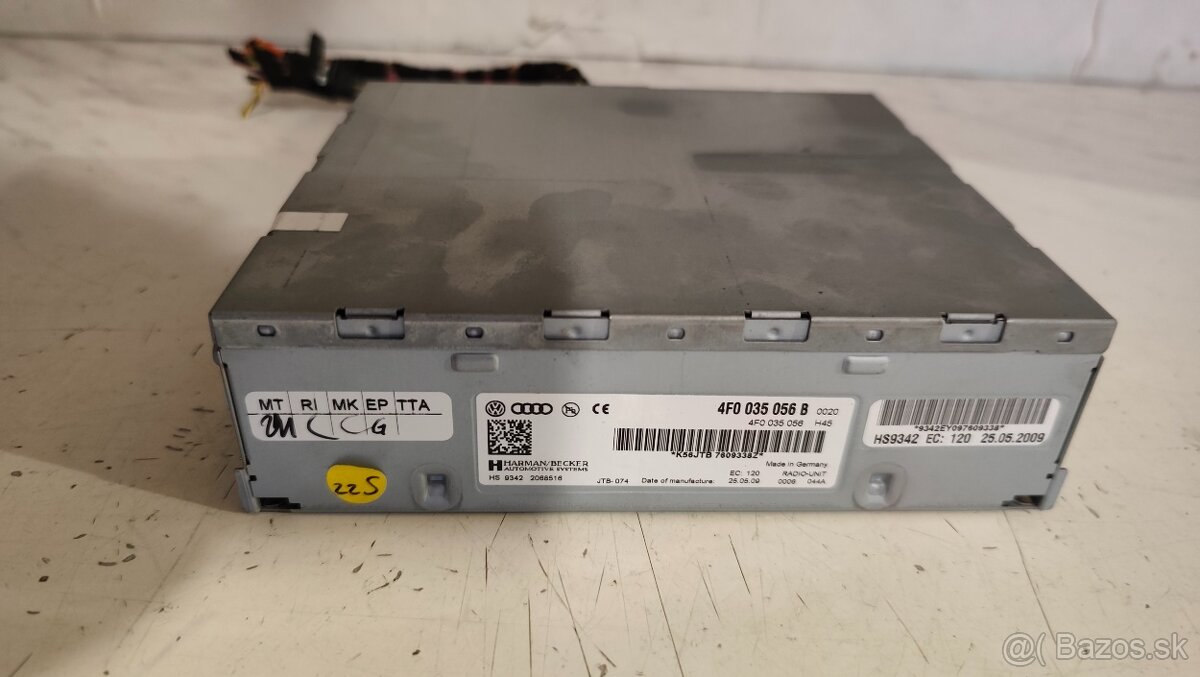 Tuner Radia 4F0035056B - 2