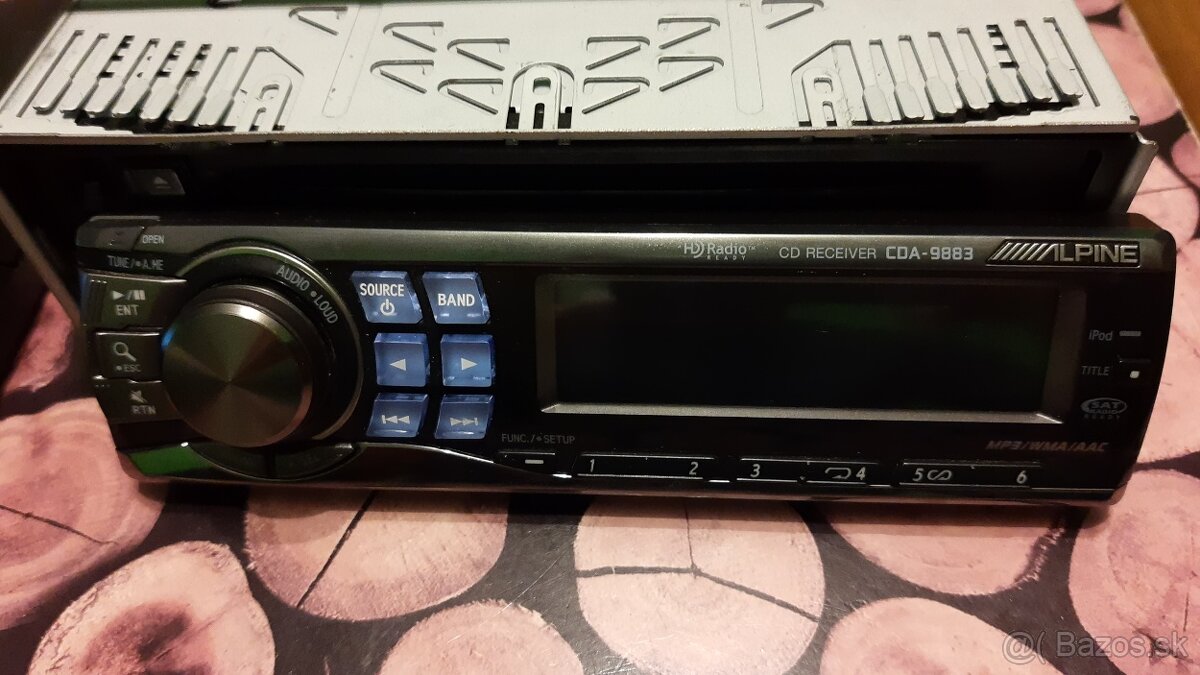 Alpine CDA-9883 - 2