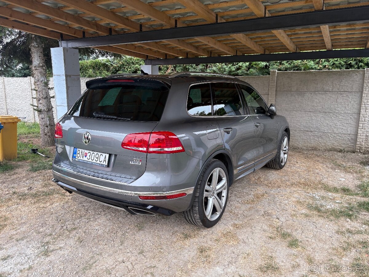 Volkswagen Touareg 193kw R-line - 2