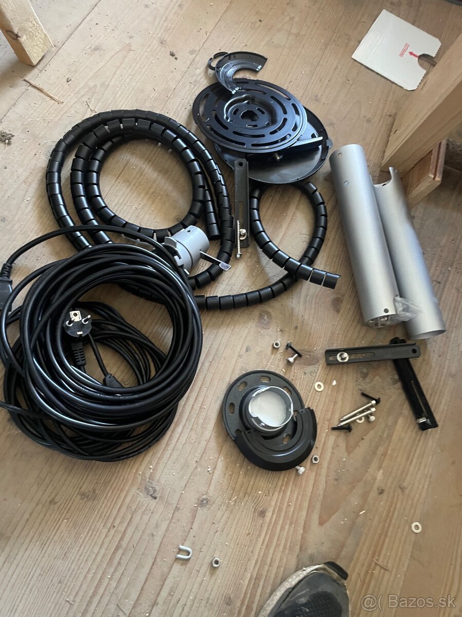 Benq drziak na stenu univerzalny CM00G3 - 2