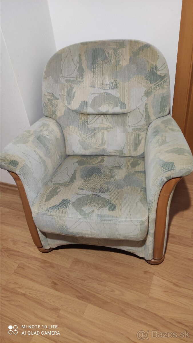 Darujem sedačku - 2