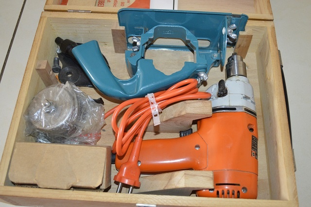 predam - originalna suprava Black and Decker - 2