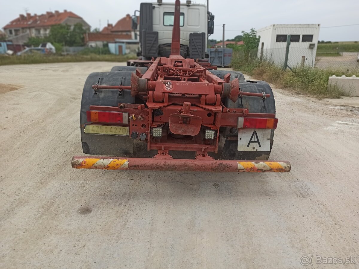 Iveco stralis nosič kontejnerů 6x2 - 2