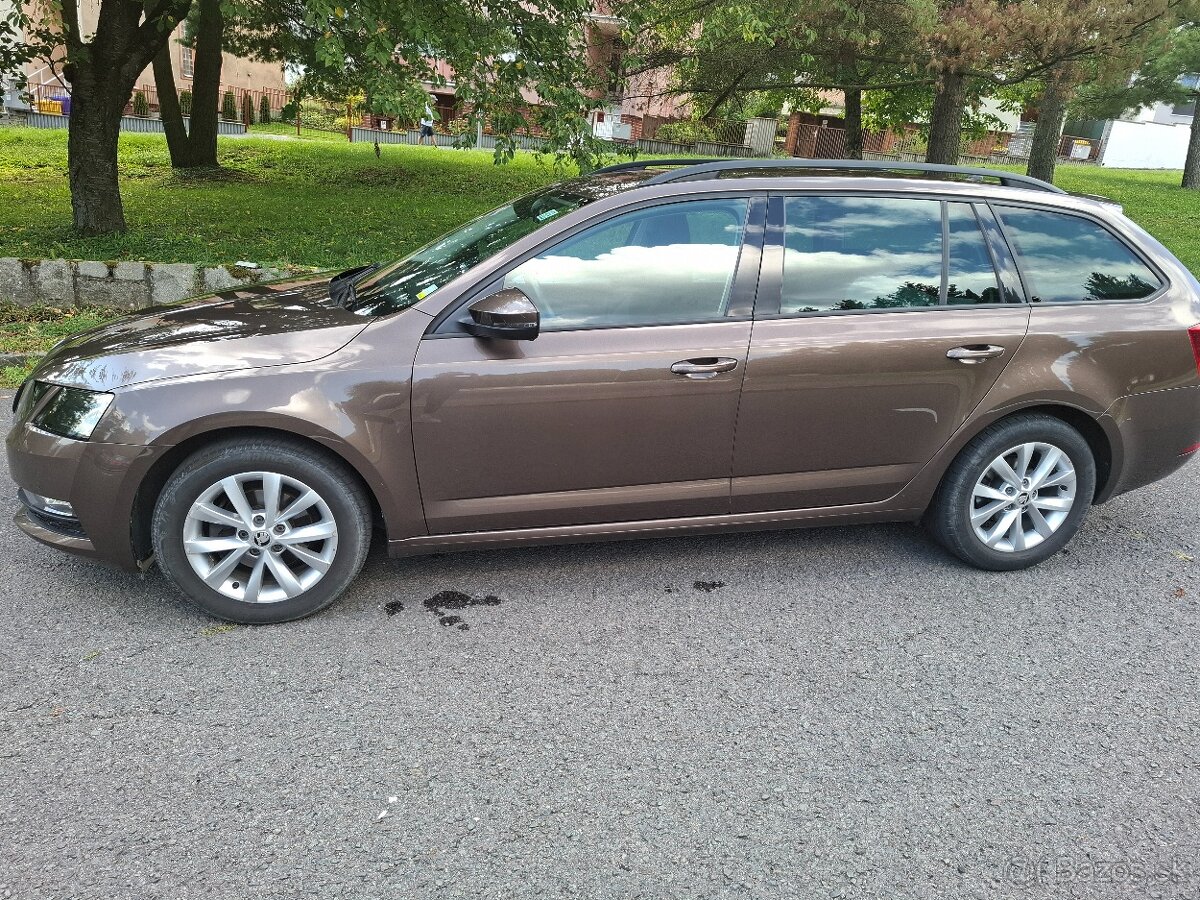 Škoda Octavia 2019 - 2