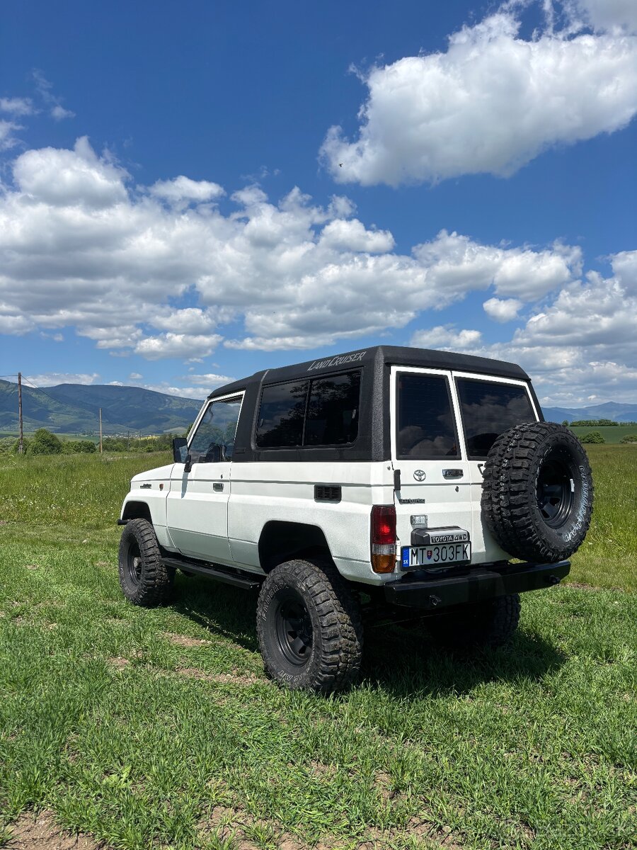 Toyota Land Cruiser 73 3,0TD