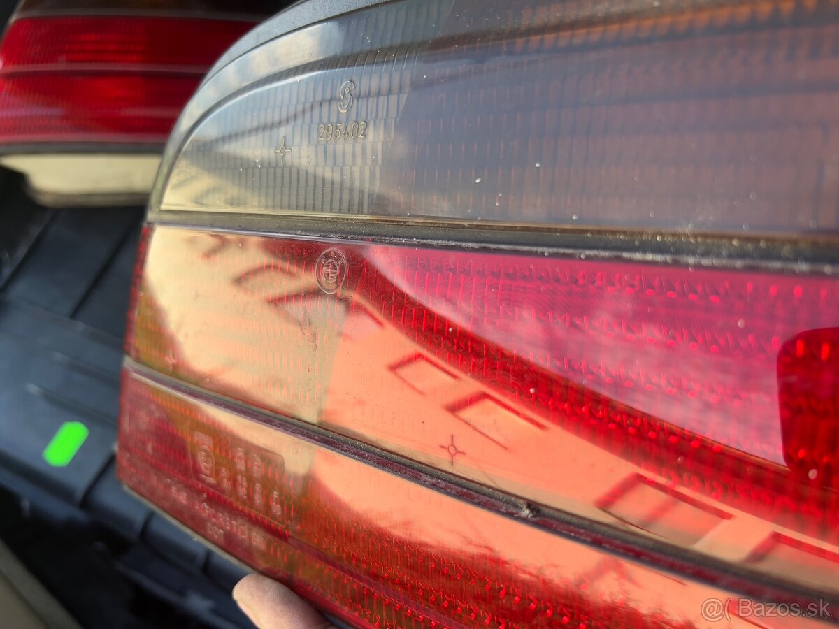 Bmw e36 zadné svetla coupe cabrio original - 2