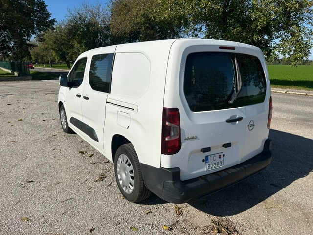 Combo Van 1,6 TDci+ dlha verzia - 2