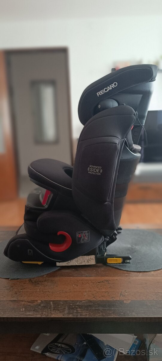 Autosedačka RECARO - 2