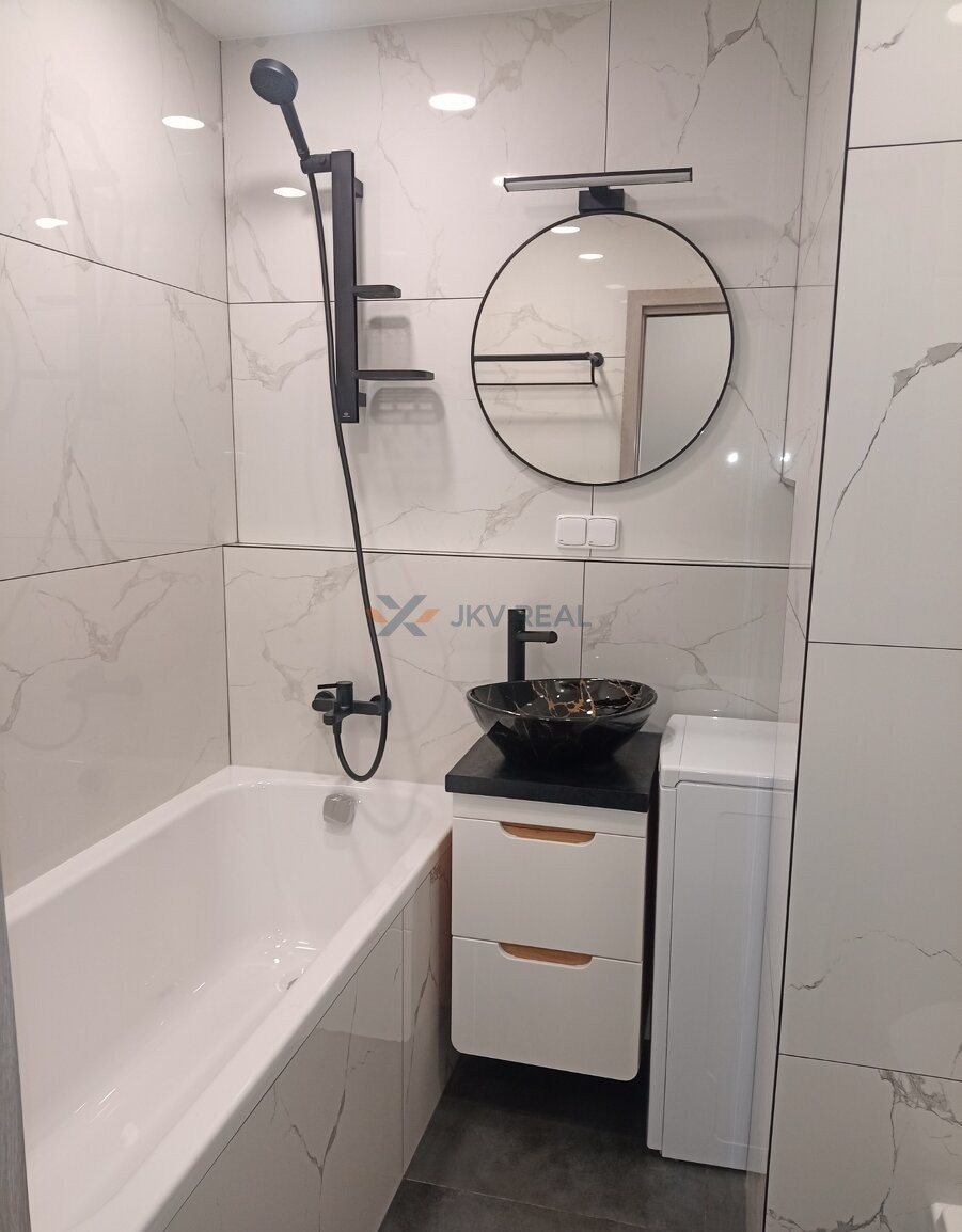 NA PREDAJ zrekonštruovaný 1izbový byt v tichej lokalite - 2